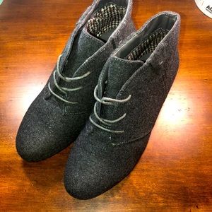 Women’s Shoes